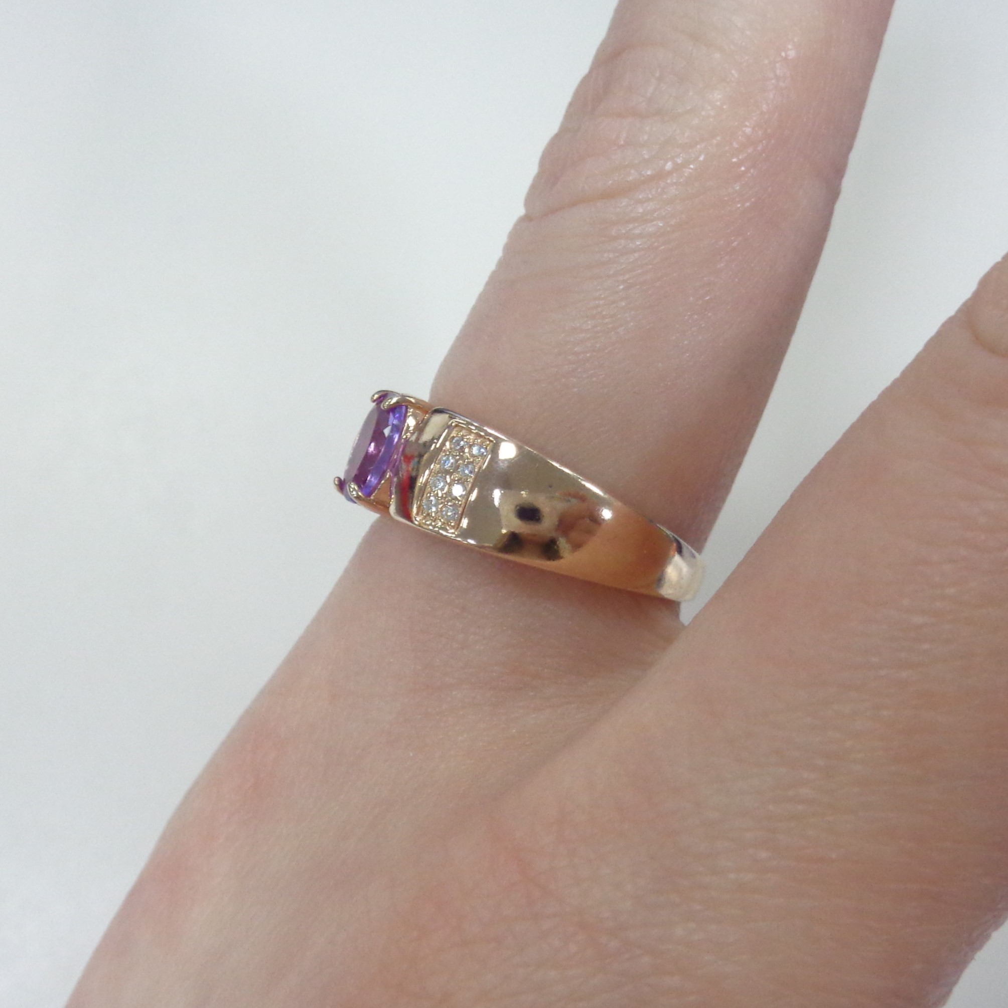 Серебряное кольцо с аметистом